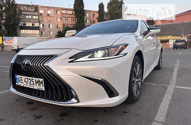 Седан Lexus ES 2020 в Павлограде