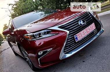 Седан Lexus ES 2016 в Виннице