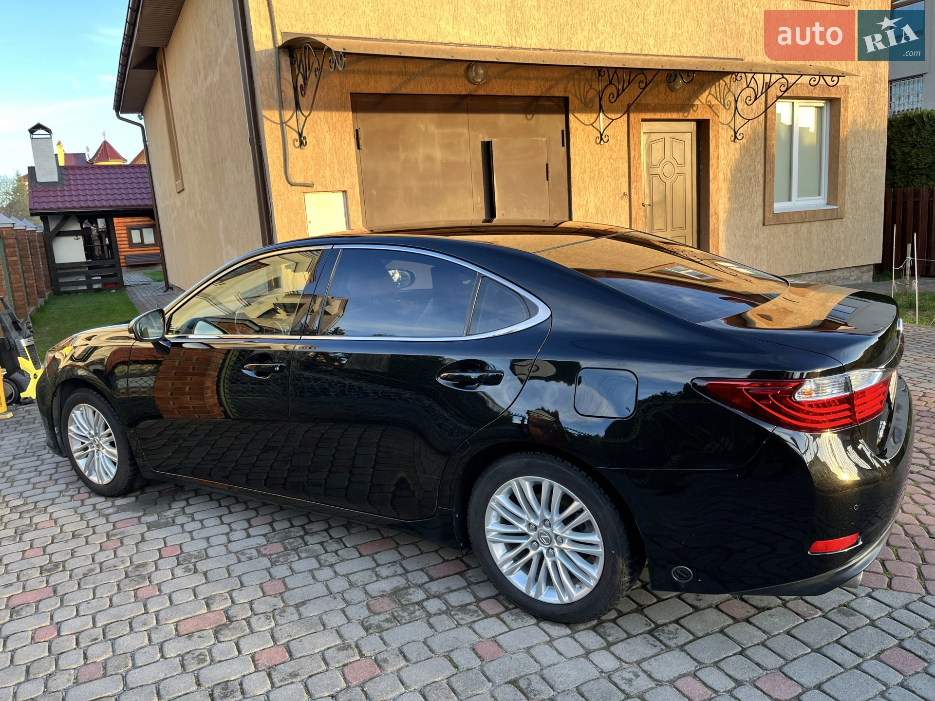 2012 Lexus ES - мініатюра 16