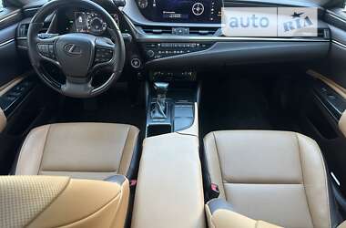 Седан Lexus ES 2019 в Одессе