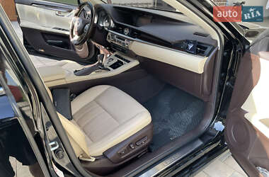 Седан Lexus ES 2018 в Одессе