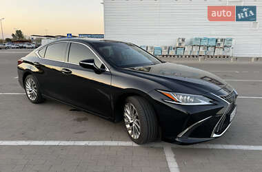 Седан Lexus ES 2022 в Борисполе