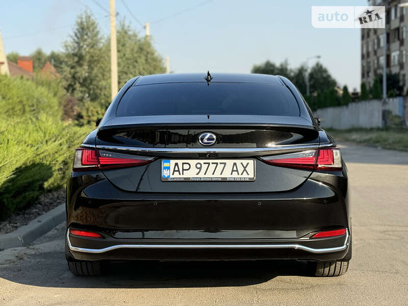 Седан Lexus ES 2019 в Днепре