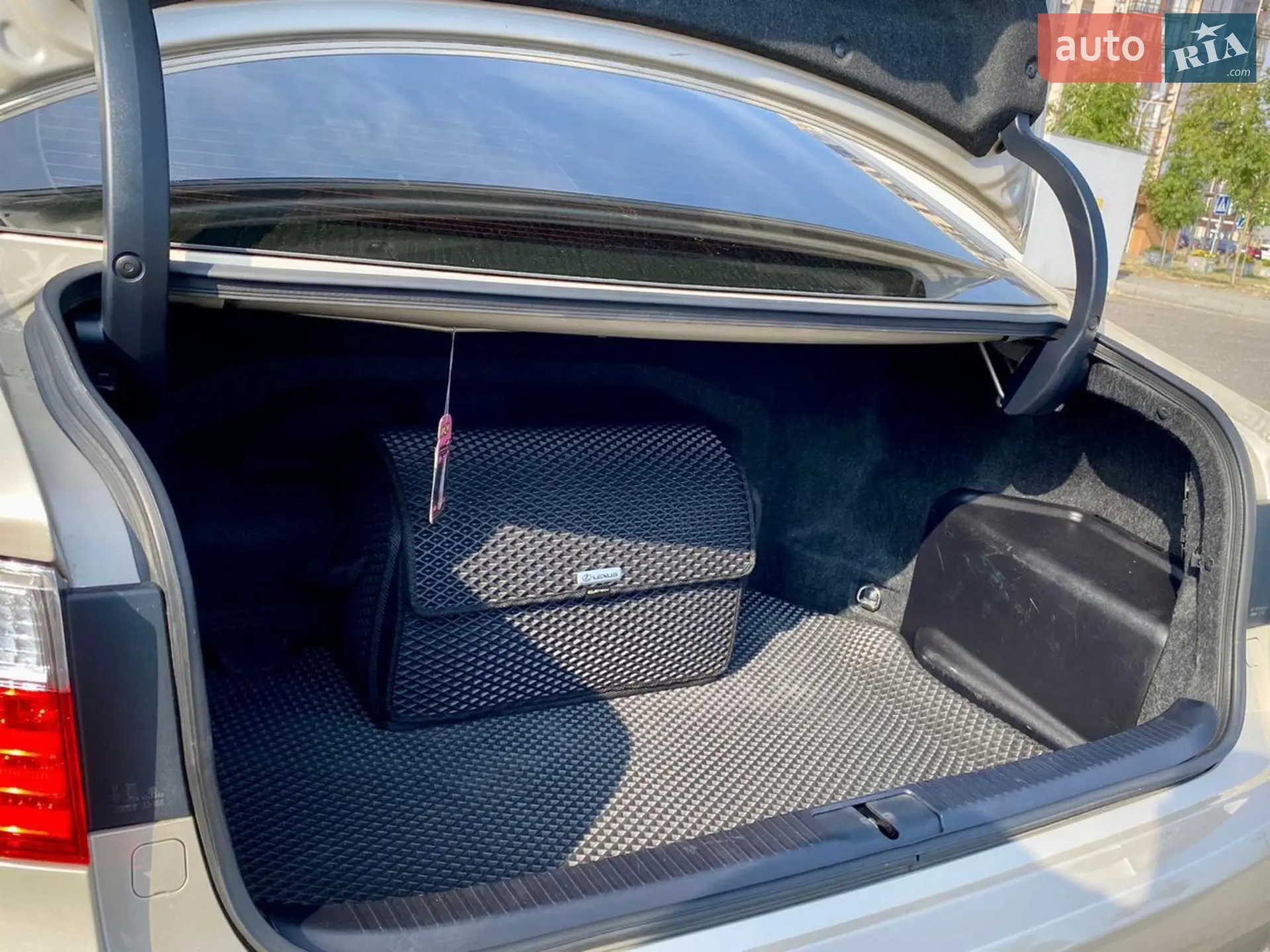 2013 Lexus ES - мініатюра 17