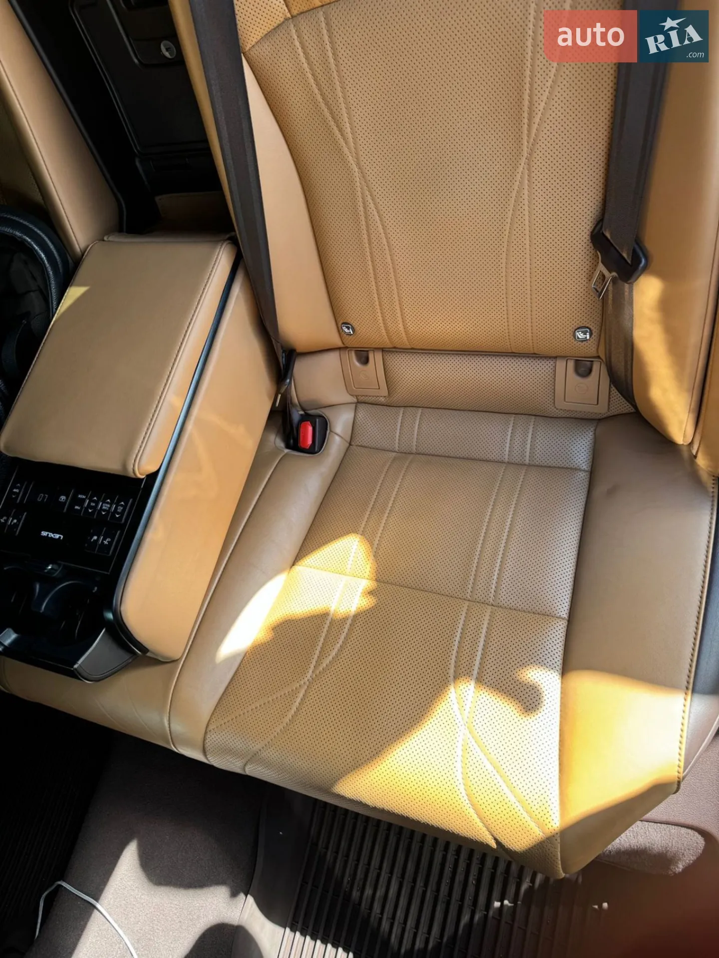 2019 Lexus ES - мініатюра 15
