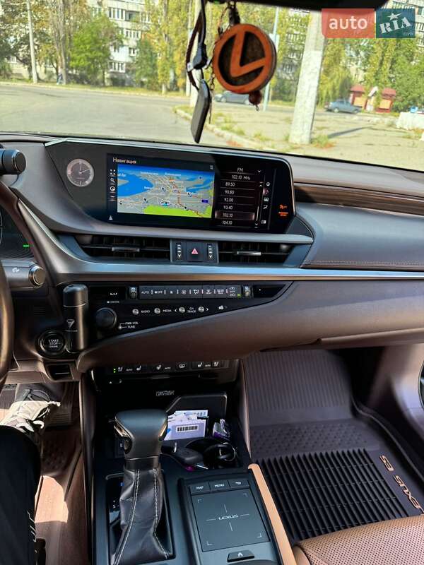 Седан Lexus ES 2019 в Миколаєві фото 19 Седан Lexus ES 2019 в Миколаєві