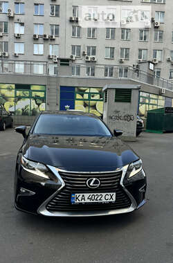 Седан Lexus ES 2014 в Києві