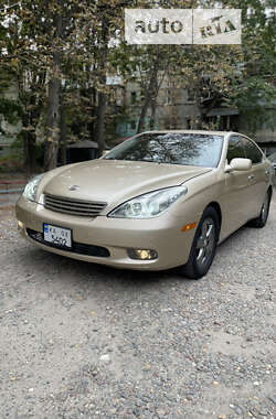 Седан Lexus ES 2004 в Киеве