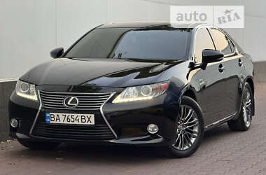 Седан Lexus ES 2012 в Одесі