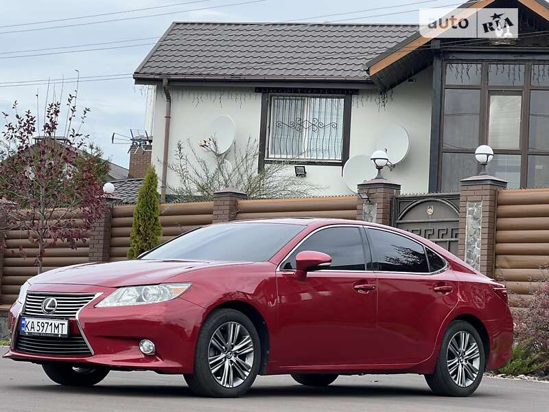 Седан Lexus ES 2013 в Киеве фото 7 Седан Lexus ES 2013 в Киеве