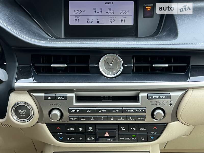 Седан Lexus ES 2013 в Киеве фото 60 Седан Lexus ES 2013 в Киеве