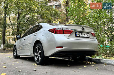 Седан Lexus ES 2012 в Одесі