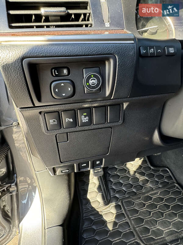 Седан Lexus ES 2016 в Кропивницком фото 18 Седан Lexus ES 2016 в Кропивницком