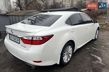 Седан Lexus ES 2013 в Білій Церкві