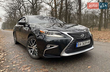 Седан Lexus ES 2017 в Білій Церкві