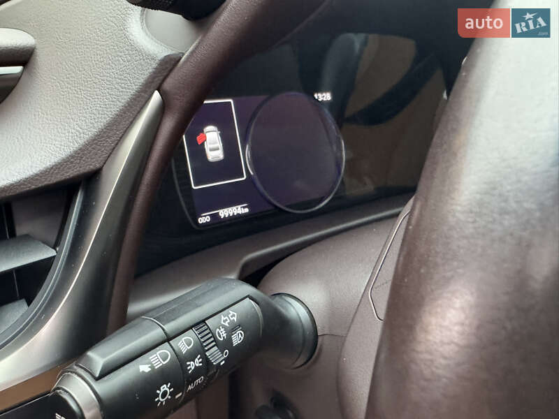 Седан Lexus ES 2018 в Киеве фото 16 Седан Lexus ES 2018 в Киеве