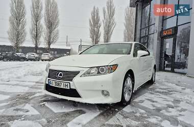 Седан Lexus ES 2013 в Києві