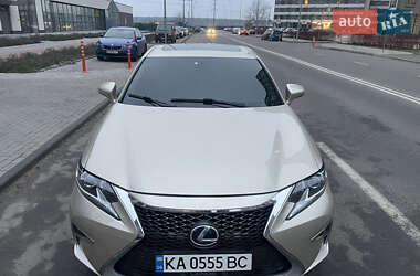 Седан Lexus ES 2012 в Києві