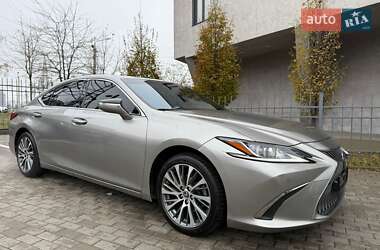 Седан Lexus ES 2020 в Києві