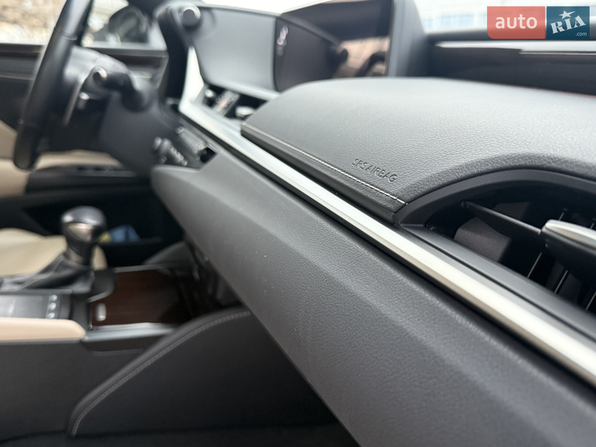 2018 Lexus ES - мініатюра 26