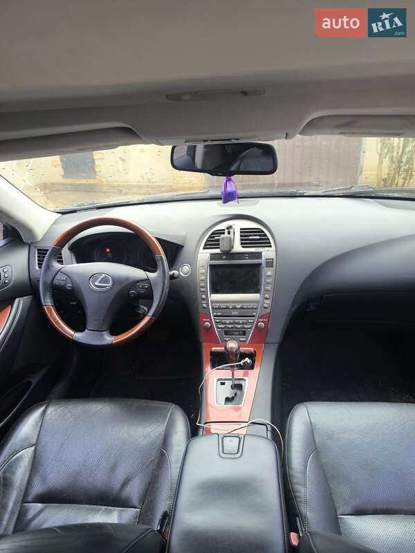 Седан Lexus ES 2007 в Тарутине