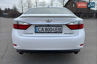 Седан Lexus ES 2013 в Умани