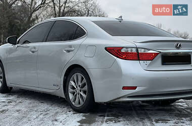 Седан Lexus ES 2012 в Днепре