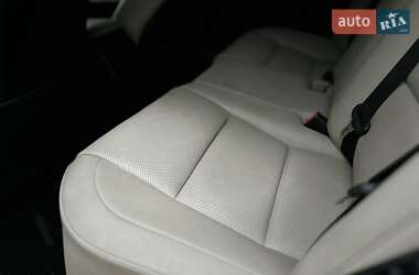 Седан Lexus ES 2017 в 