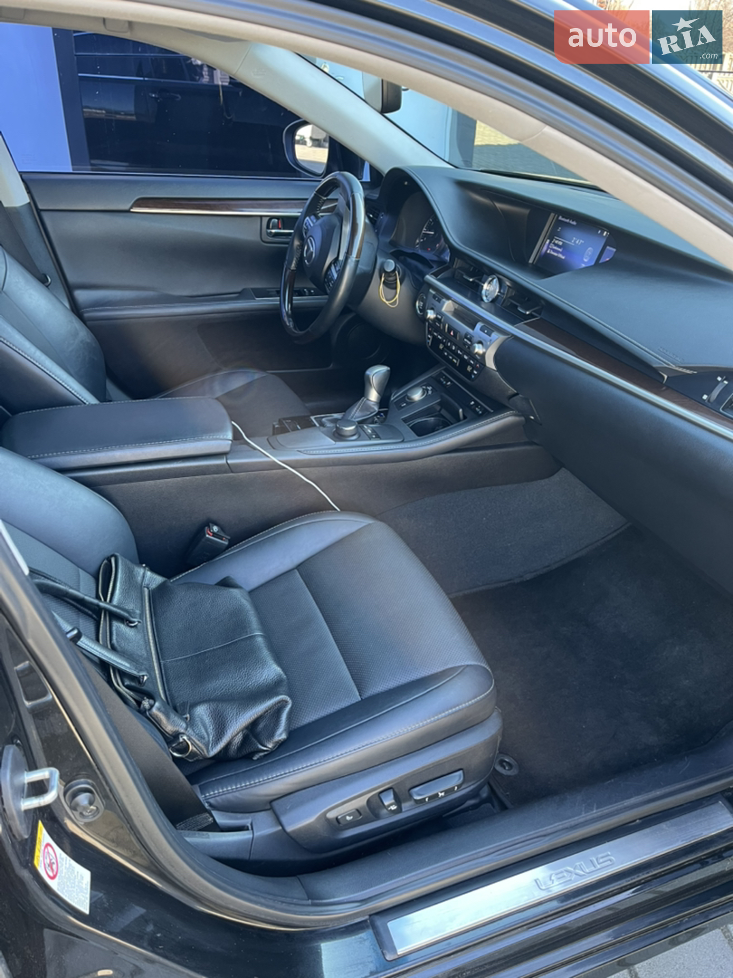 2017 Lexus ES - мініатюра 6