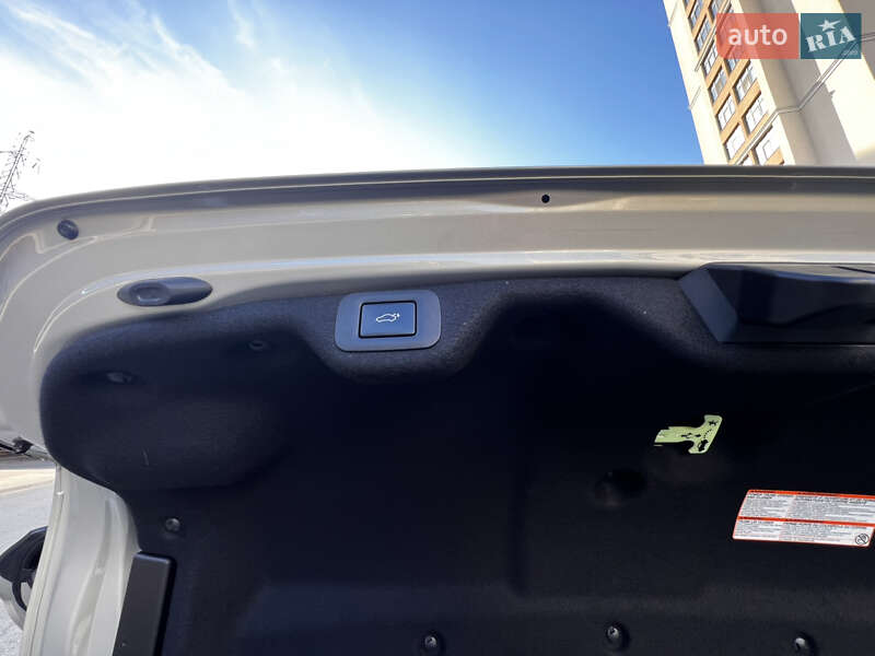 Седан Lexus ES 2019 в Одессе