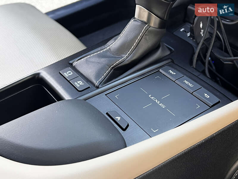 Седан Lexus ES 2019 в Одессе