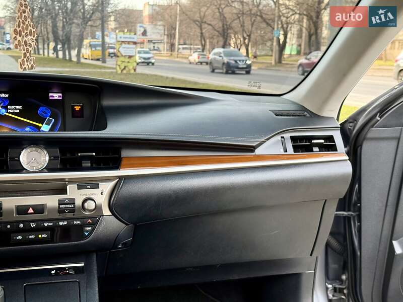 Седан Lexus ES 2013 в Одесі фото 16 Седан Lexus ES 2013 в Одесі