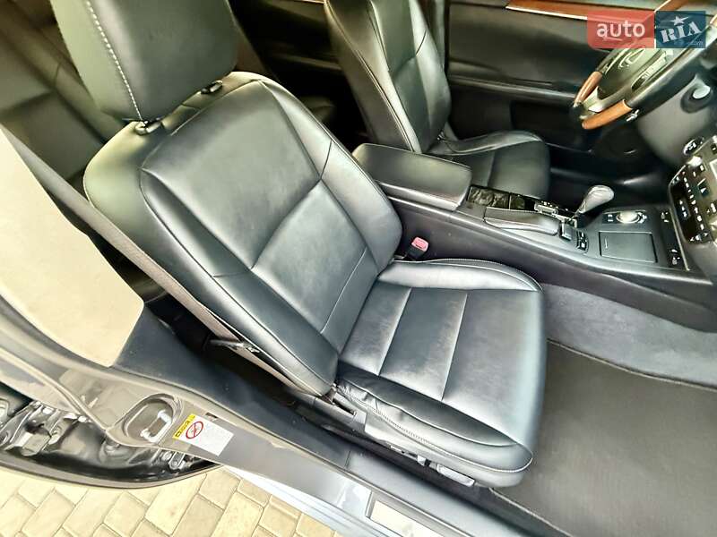 Седан Lexus ES 2013 в Одесі фото 59 Седан Lexus ES 2013 в Одесі