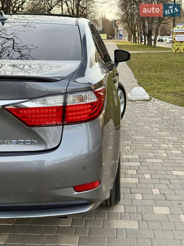Седан Lexus ES 2013 в Одесі фото 96 Седан Lexus ES 2013 в Одесі