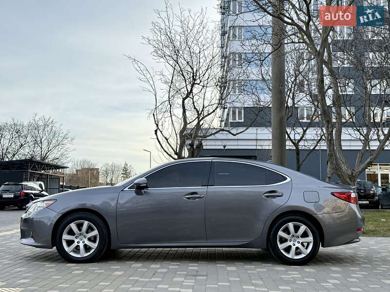 Седан Lexus ES 2013 в Одесі фото 124 Седан Lexus ES 2013 в Одесі
