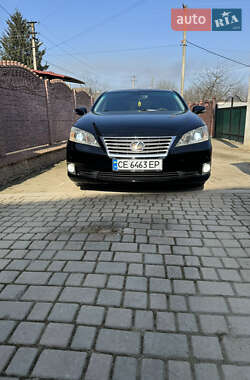 Седан Lexus ES 2011 в Новоселиці