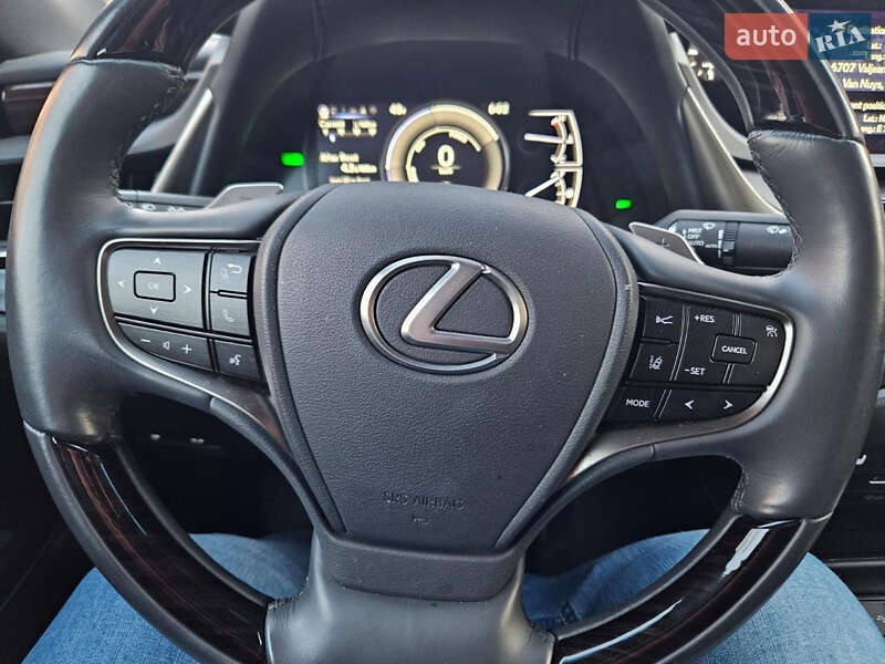 Седан Lexus ES 2018 в Одесі
