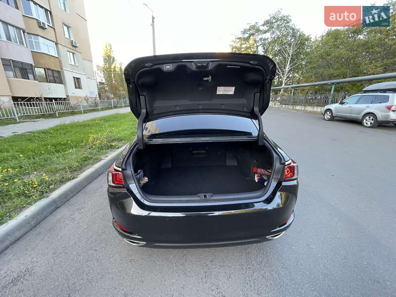 Седан Lexus ES 2019 в Николаеве