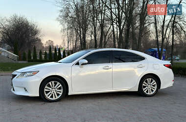 Седан Lexus ES 2013 в 