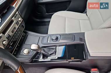 Седан Lexus ES 2016 в 
