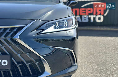 Седан Lexus ES 2023 в 