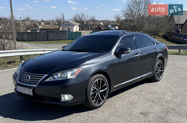 Седан Lexus ES 2011 в Жашкове