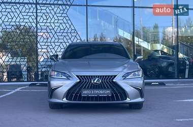 Седан Lexus ES 2023 в 