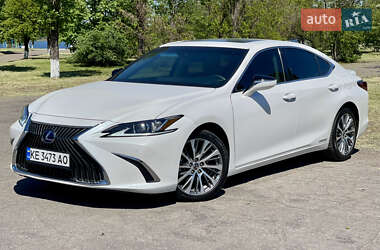 Седан Lexus ES 2021 в Каменском