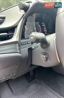 Седан Lexus ES 2020 в 