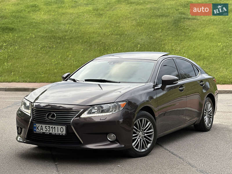 Lexus ES 2012