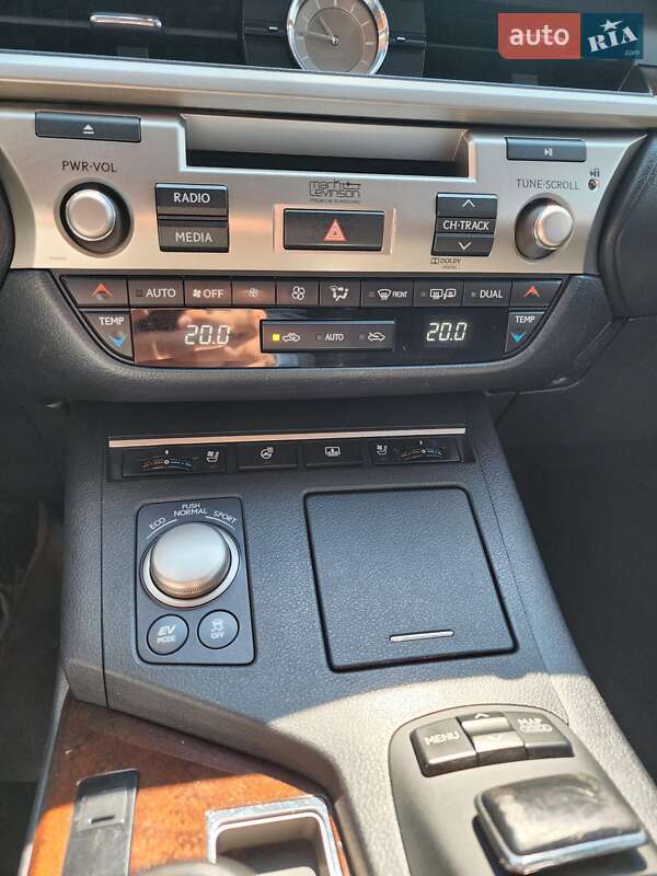 Седан Lexus ES 2013 в Одессе