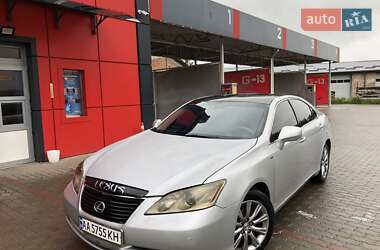 Седан Lexus ES 2006 в Калуше