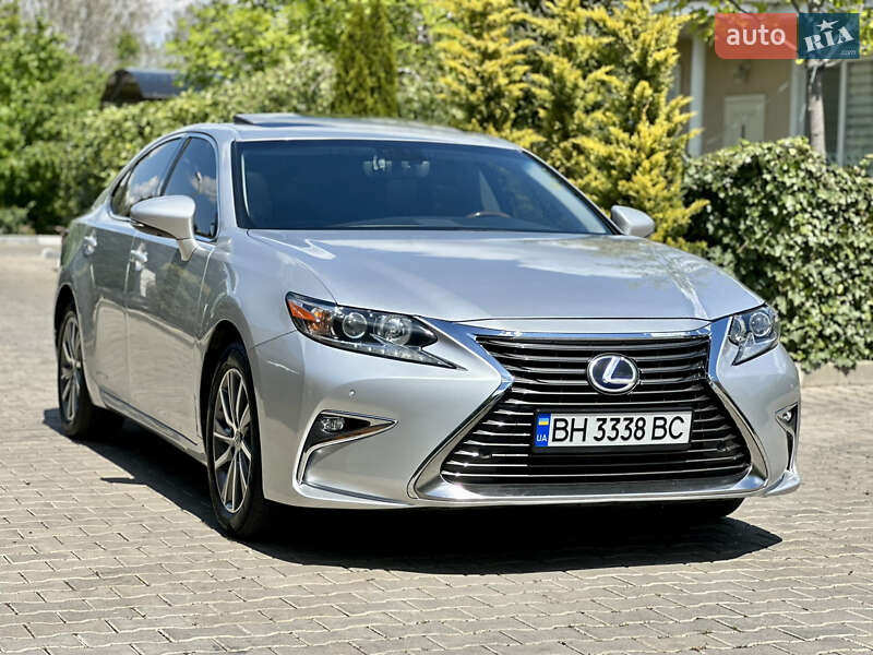 Седан Lexus ES 2015 в Одессе
