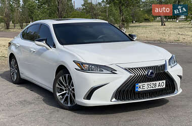 Седан Lexus ES 2020 в Каменском